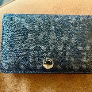Michael Kors Signature Wallet